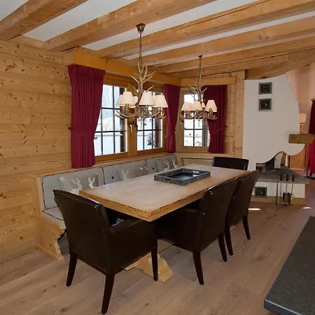 Chalet Chesa Surlej,